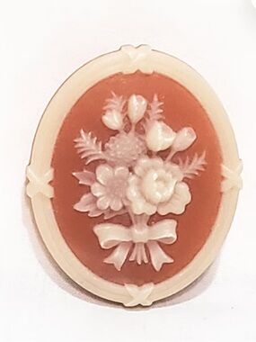 Vintage Avon Flower Bouquet Cameo Silhouette Coral and Ivory Resin Pin Brooch